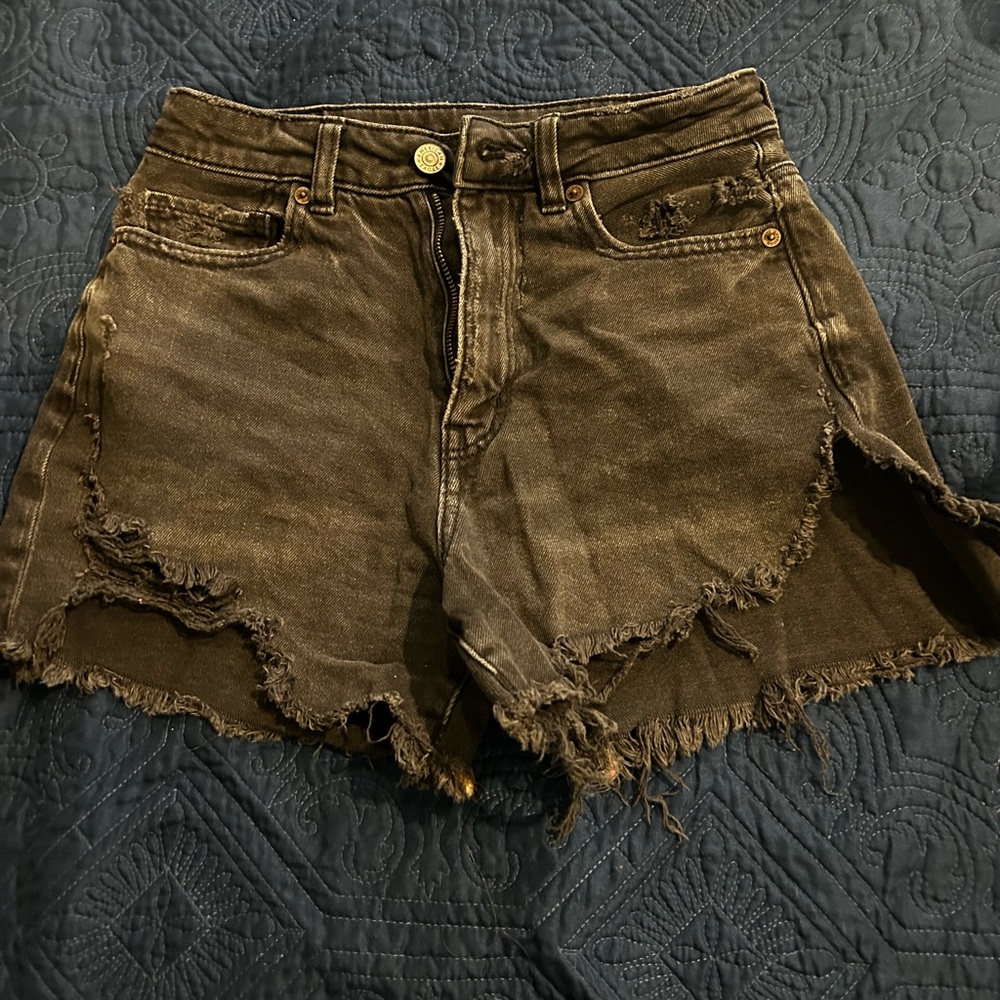 American Eagle Comfort Stretch Waist Black Denim Short.  Sz 00